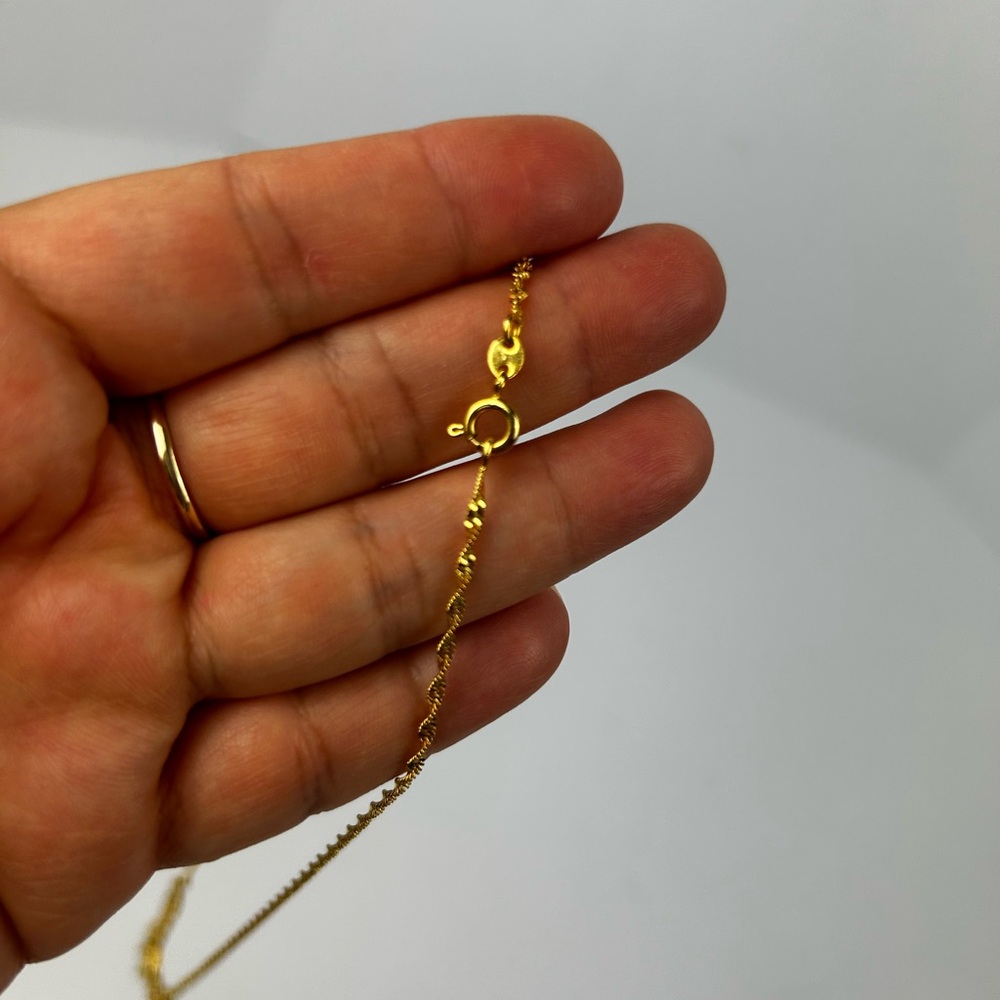 Gold Toned Heart Pendant Necklace - Women's Jewelry 18” Fashion Jewelry - Picture 4 of 4